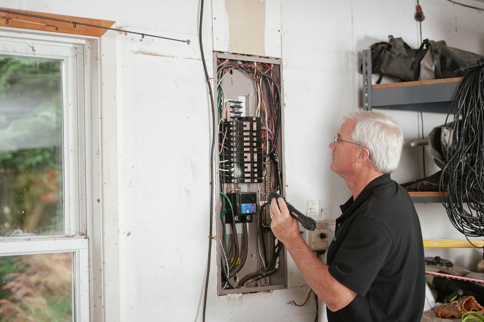 A backup loads subpanel with labeled critical circuits